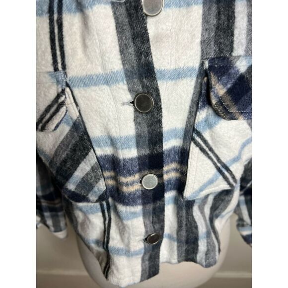 Zara Plaid Blue Flannel Shacket Cropped Button Up Jacket Medium - Picture 6 of 11